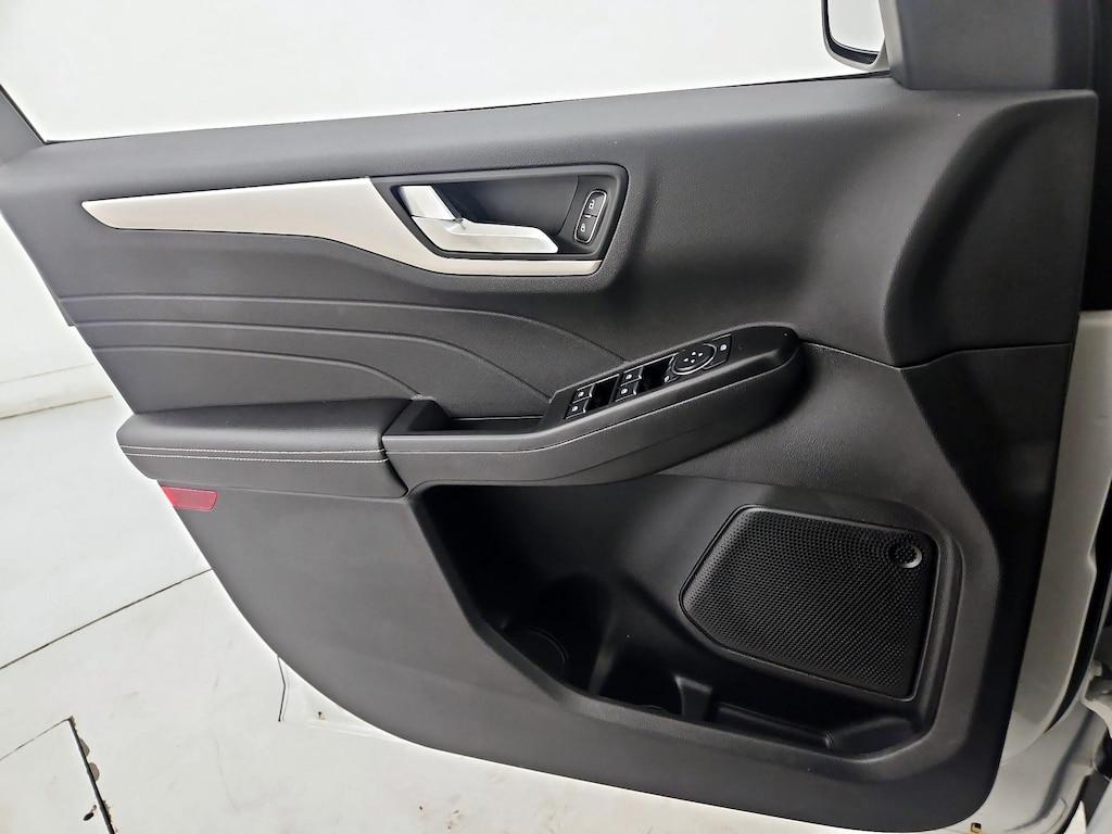 used 2022 Ford Escape car, priced at $20,998