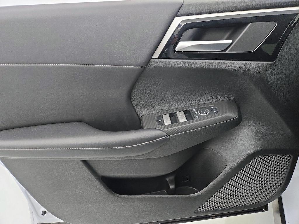 used 2024 Mitsubishi Outlander car, priced at $29,998