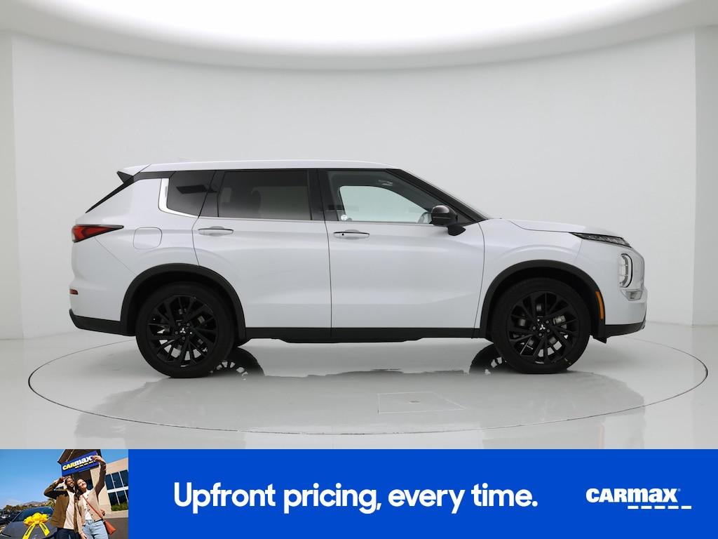used 2024 Mitsubishi Outlander car, priced at $29,998