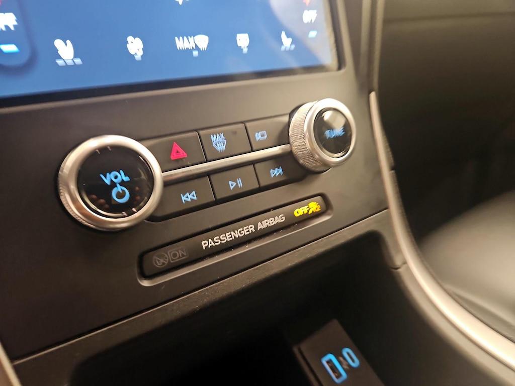 used 2022 Ford Edge car, priced at $23,998