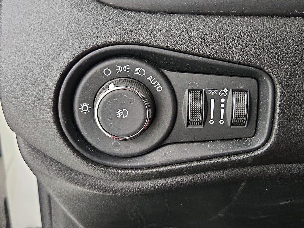 used 2022 Jeep Renegade car, priced at $19,998