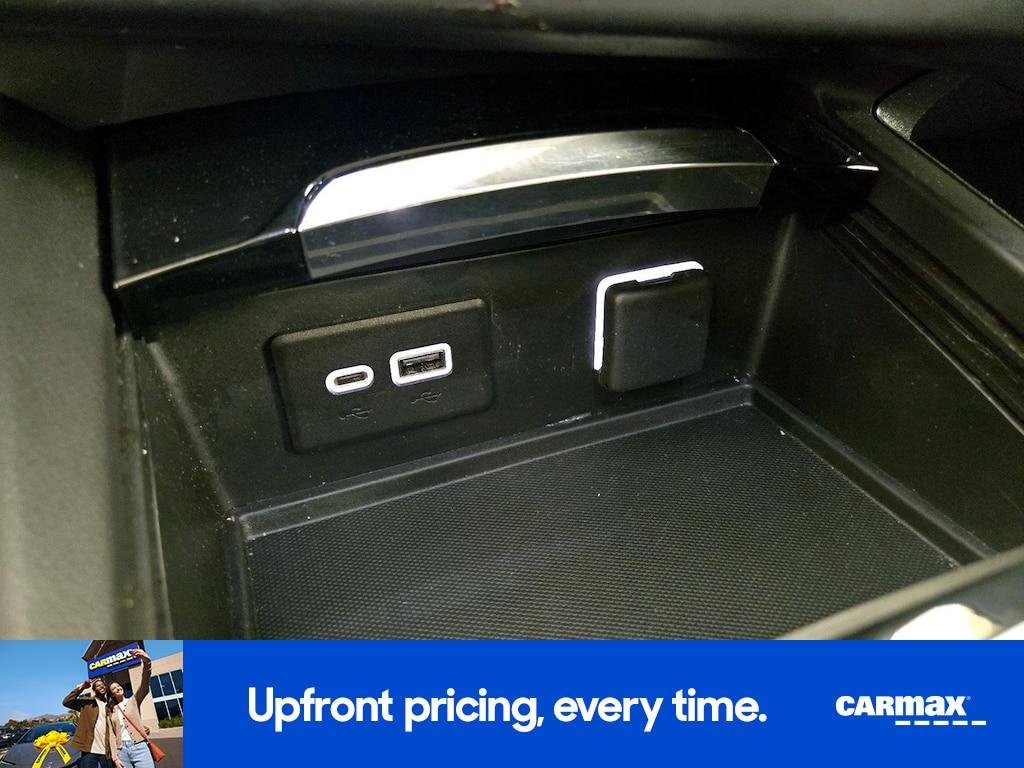 used 2023 Buick Envision car, priced at $21,998
