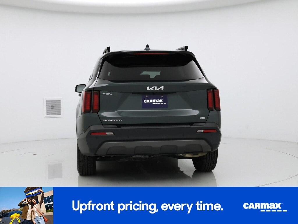 used 2023 Kia Sorento car, priced at $29,998