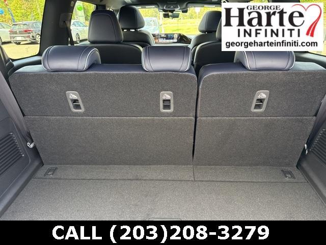 new 2026 INFINITI QX80 car, priced at $105,895