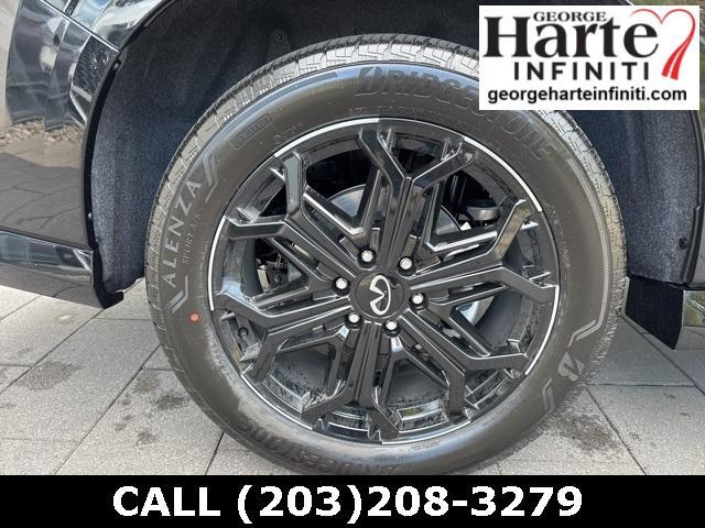 new 2026 INFINITI QX80 car, priced at $105,895