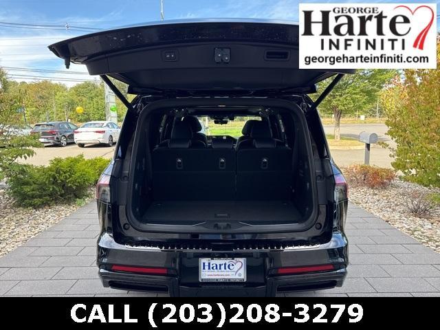 new 2026 INFINITI QX80 car, priced at $105,895