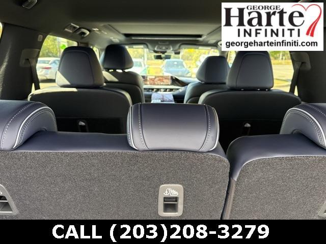 new 2026 INFINITI QX80 car, priced at $104,930