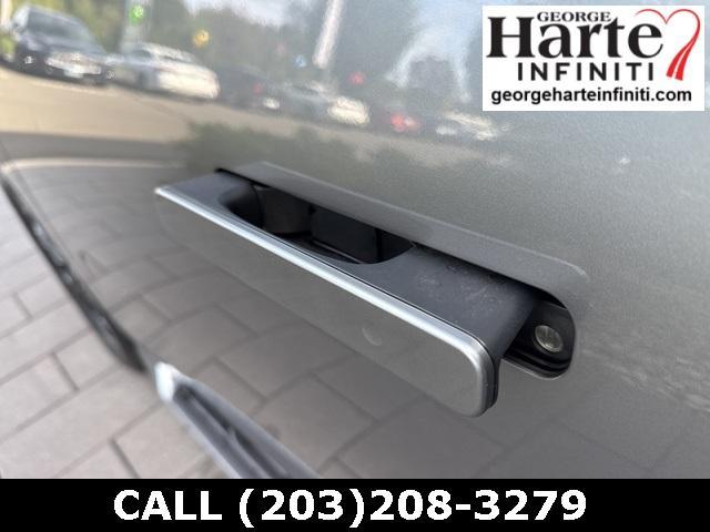 new 2026 INFINITI QX80 car, priced at $105,895