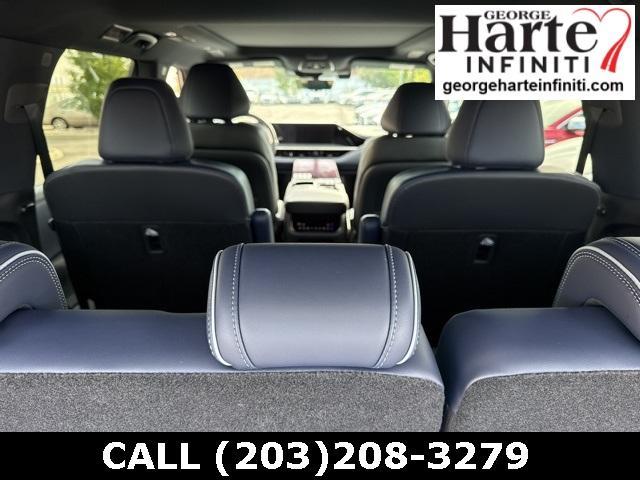 new 2026 INFINITI QX80 car, priced at $105,895