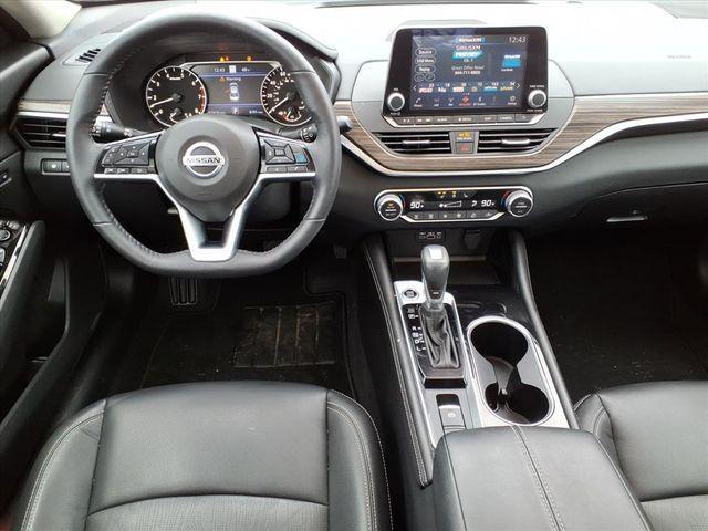 used 2021 Nissan Altima car, priced at $18,999