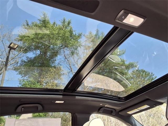 new 2025 Acura RDX car, priced at $52,250