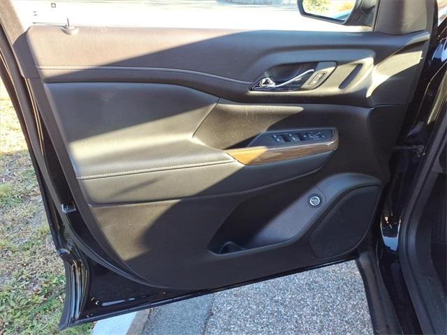 used 2021 GMC Acadia car, priced at $23,689