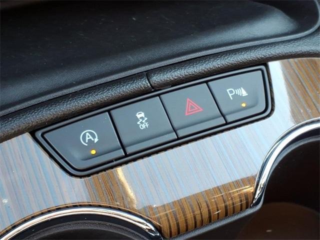 used 2021 GMC Acadia car, priced at $23,689