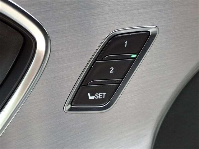 new 2025 Acura RDX car, priced at $49,250