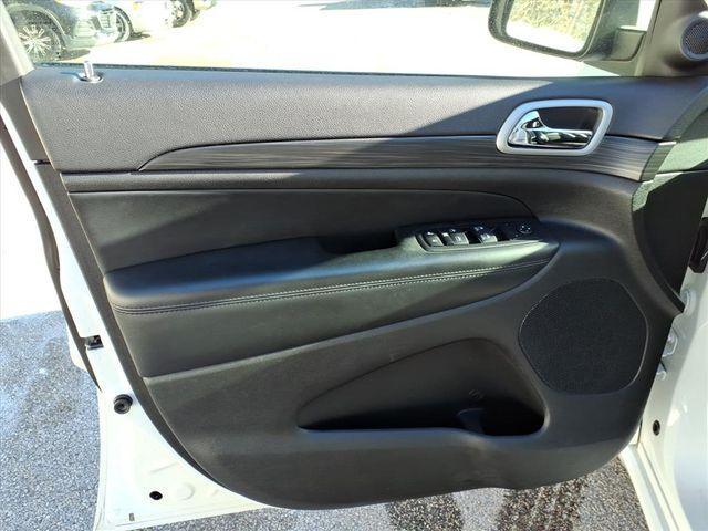 used 2022 Jeep Grand Cherokee WK car, priced at $26,495