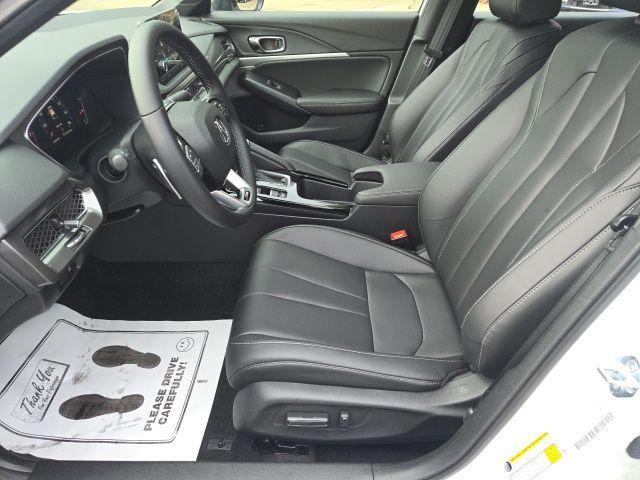 used 2025 Acura Integra car, priced at $30,999