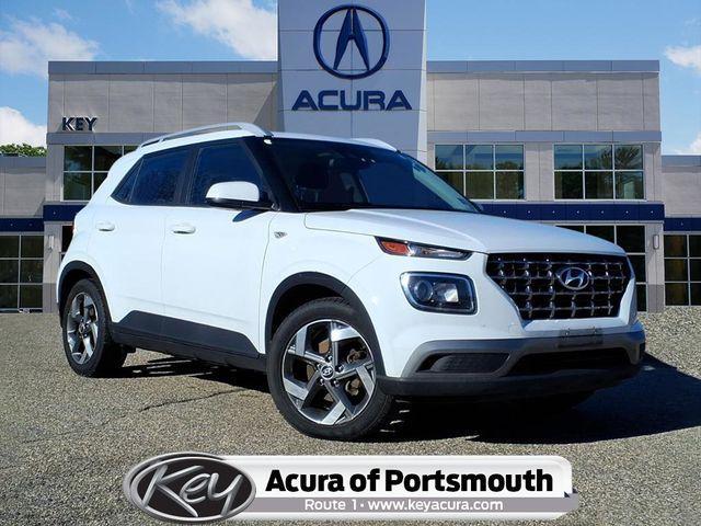 used 2022 Hyundai Venue car, priced at $13,999