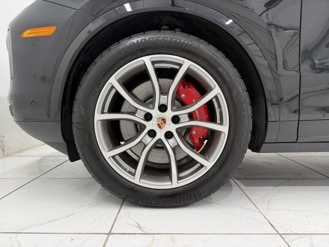 used 2025 Porsche Cayenne car, priced at $115,891
