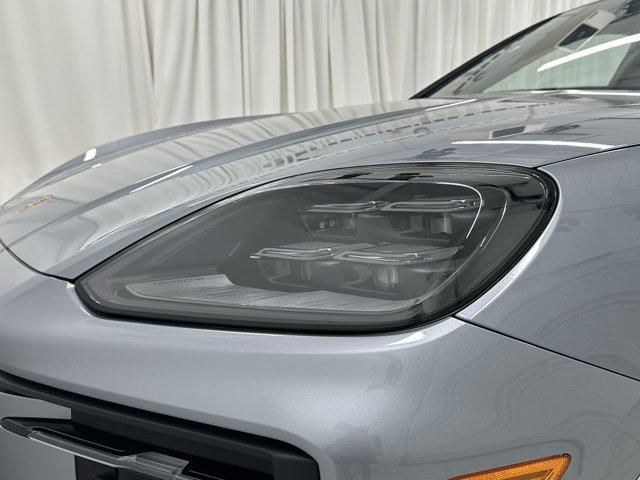 new 2025 Porsche Cayenne car, priced at $161,335