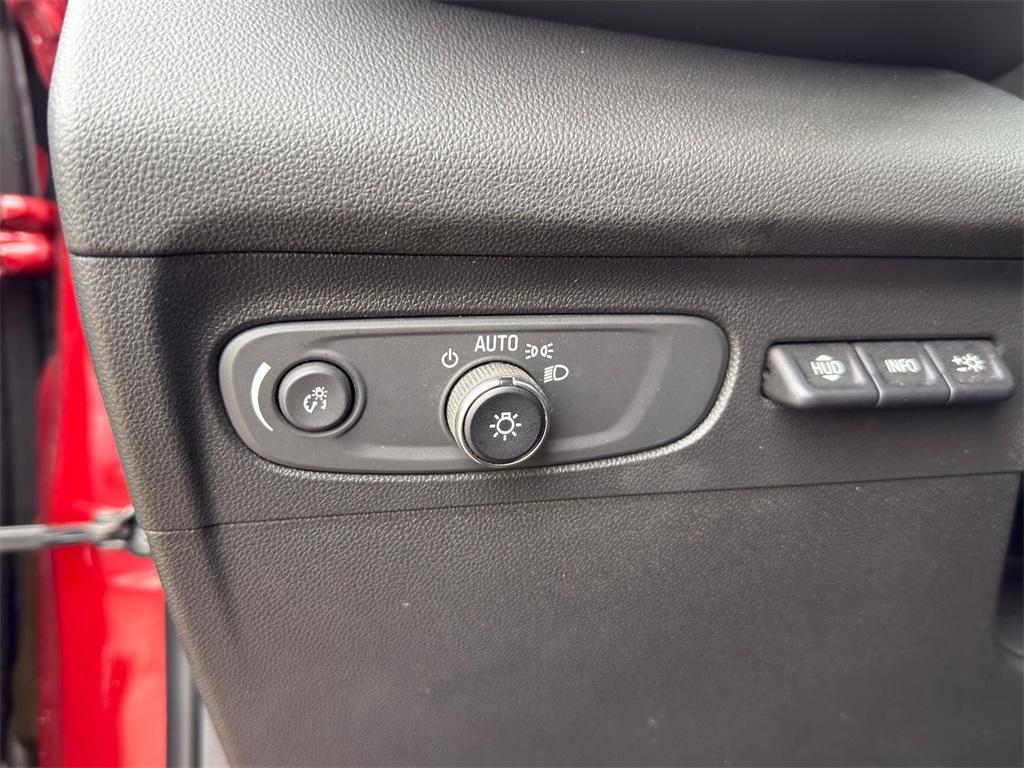 used 2021 Buick Envision car, priced at $15,580