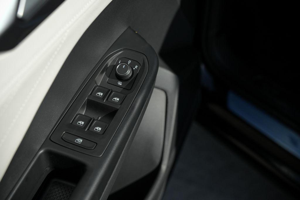 new 2026 Volkswagen Taos car, priced at $37,881