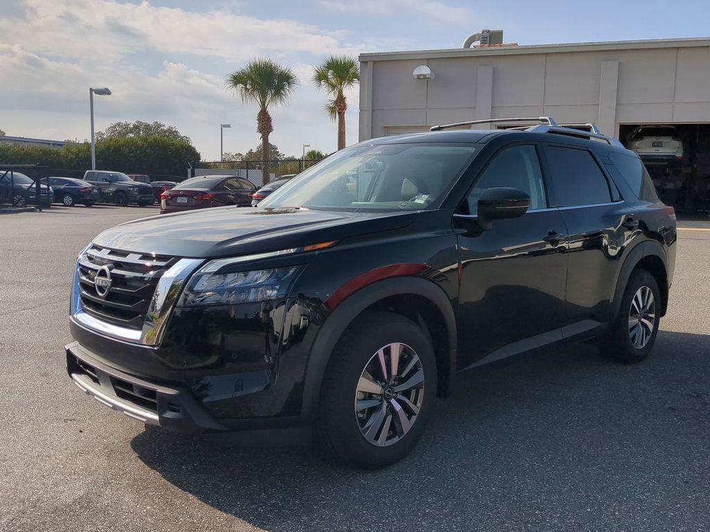 new 2025 Nissan Pathfinder car, priced at $36,334