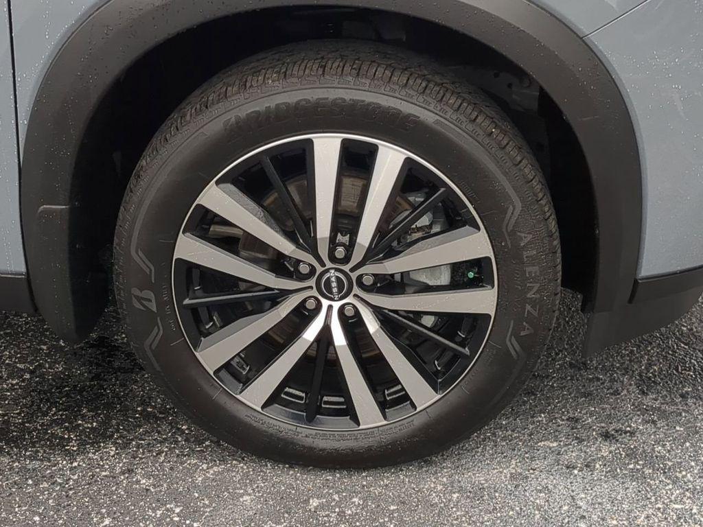 used 2025 Nissan Pathfinder car