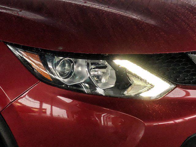 used 2017 Nissan Rogue Sport car