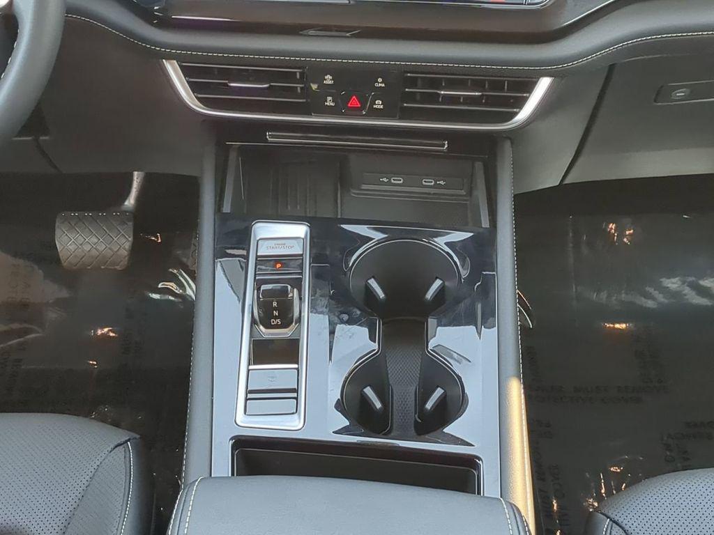 used 2025 Volkswagen Atlas car, priced at $31,988