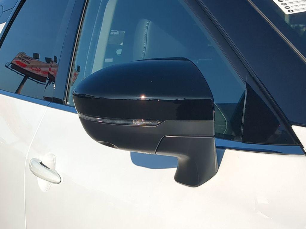 new 2025 Nissan Pathfinder car, priced at $43,656