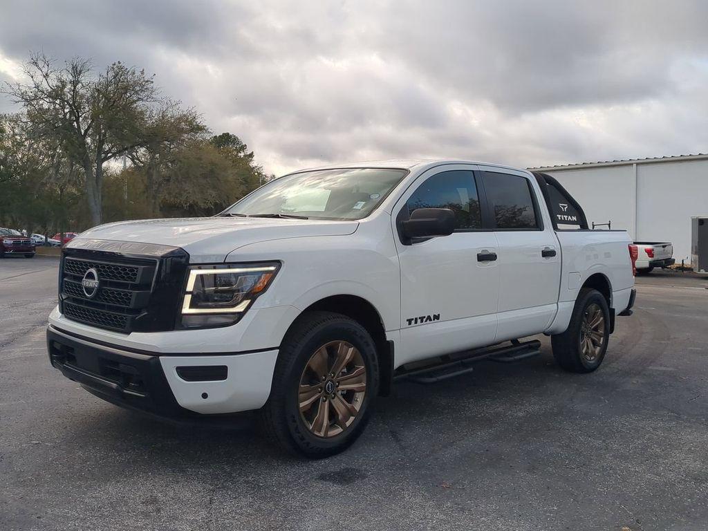 used 2024 Nissan Titan car, priced at $39,988