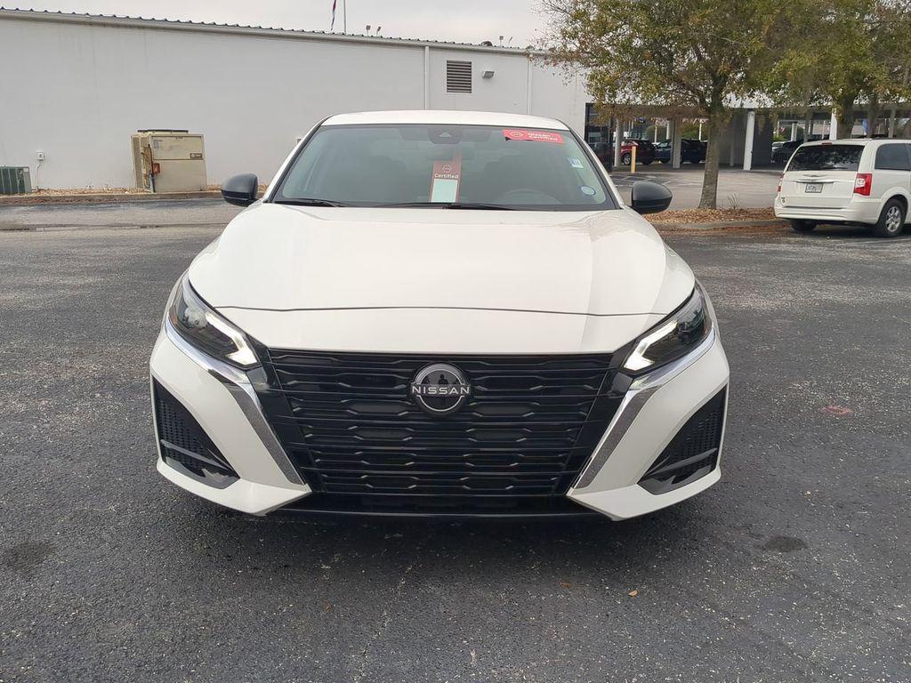 used 2025 Nissan Altima car