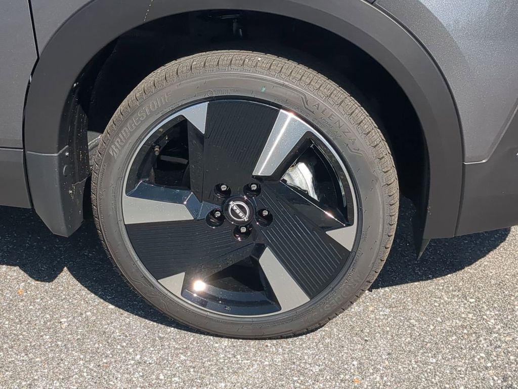 new 2026 Nissan Kicks car, priced at $29,447