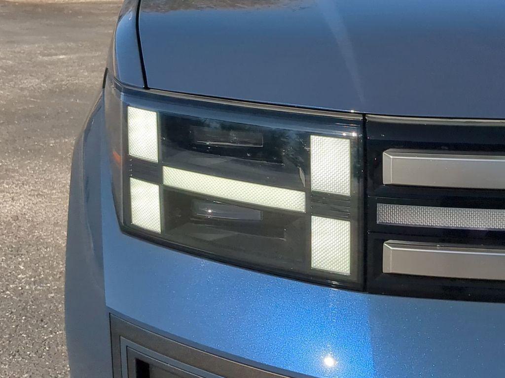 used 2025 Hyundai Santa Fe car, priced at $30,988