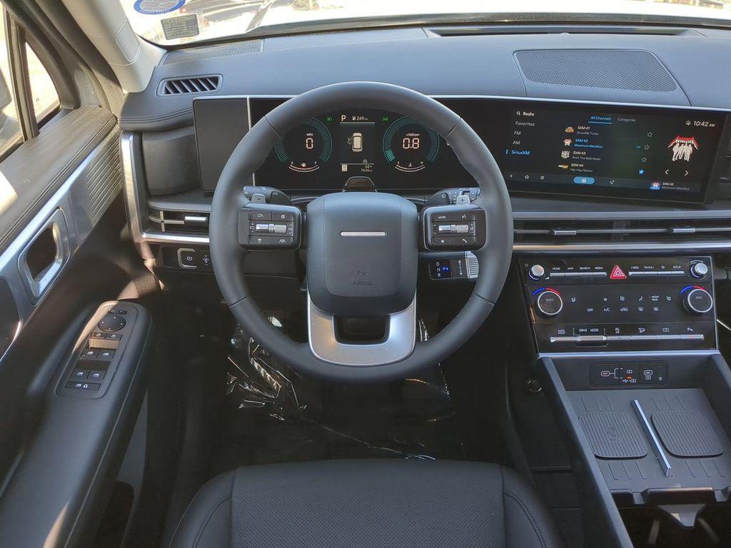 used 2025 Hyundai Santa Fe car, priced at $30,988