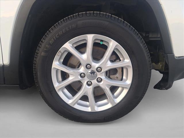 used 2018 Jeep Cherokee car, priced at $13,572