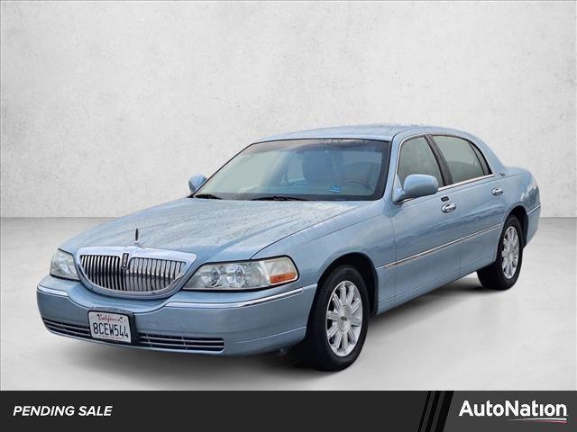 used 2011 Lincoln Town Car car, priced at $9,389