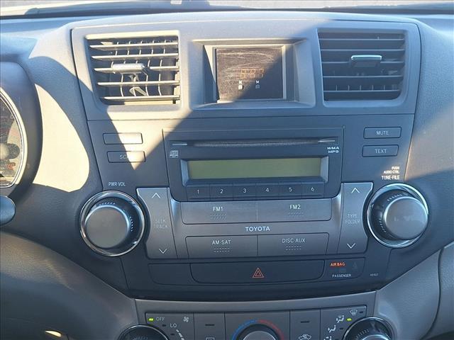 used 2012 Toyota Highlander car, priced at $11,595