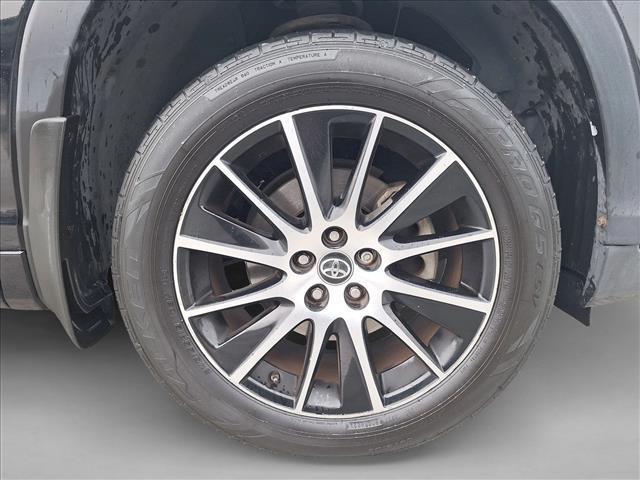 used 2018 Toyota Highlander car, priced at $22,995