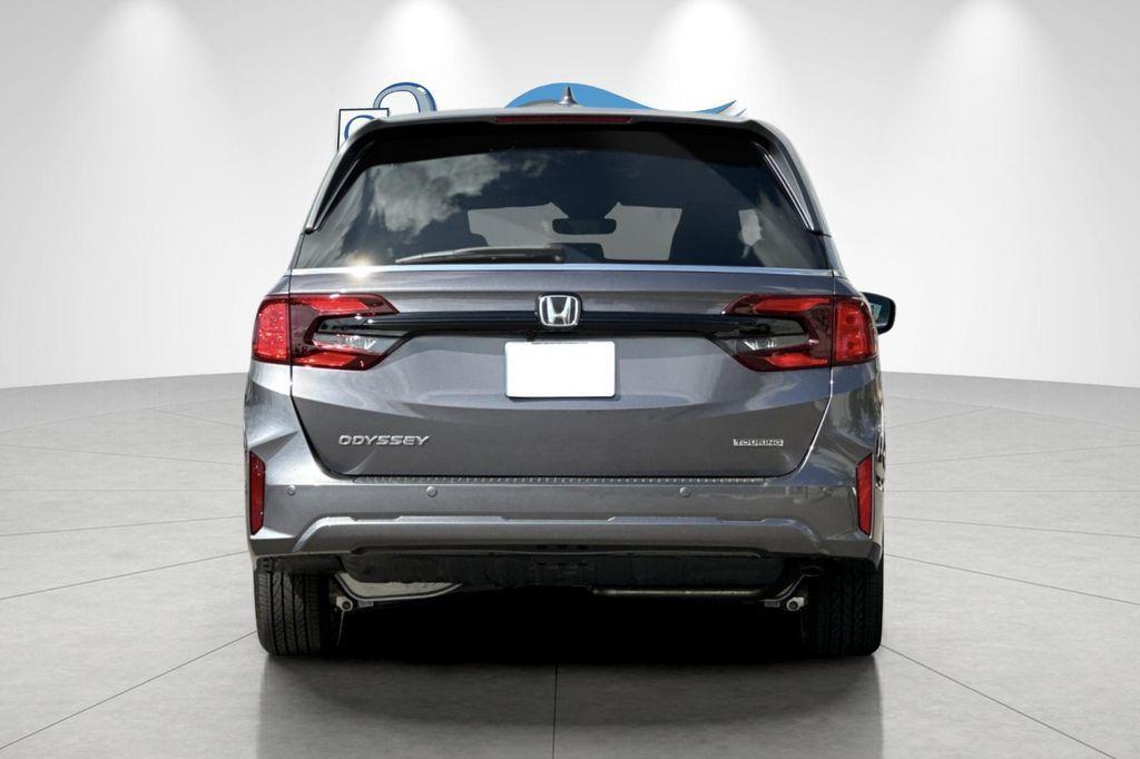 new 2026 Honda Odyssey car, priced at $48,990