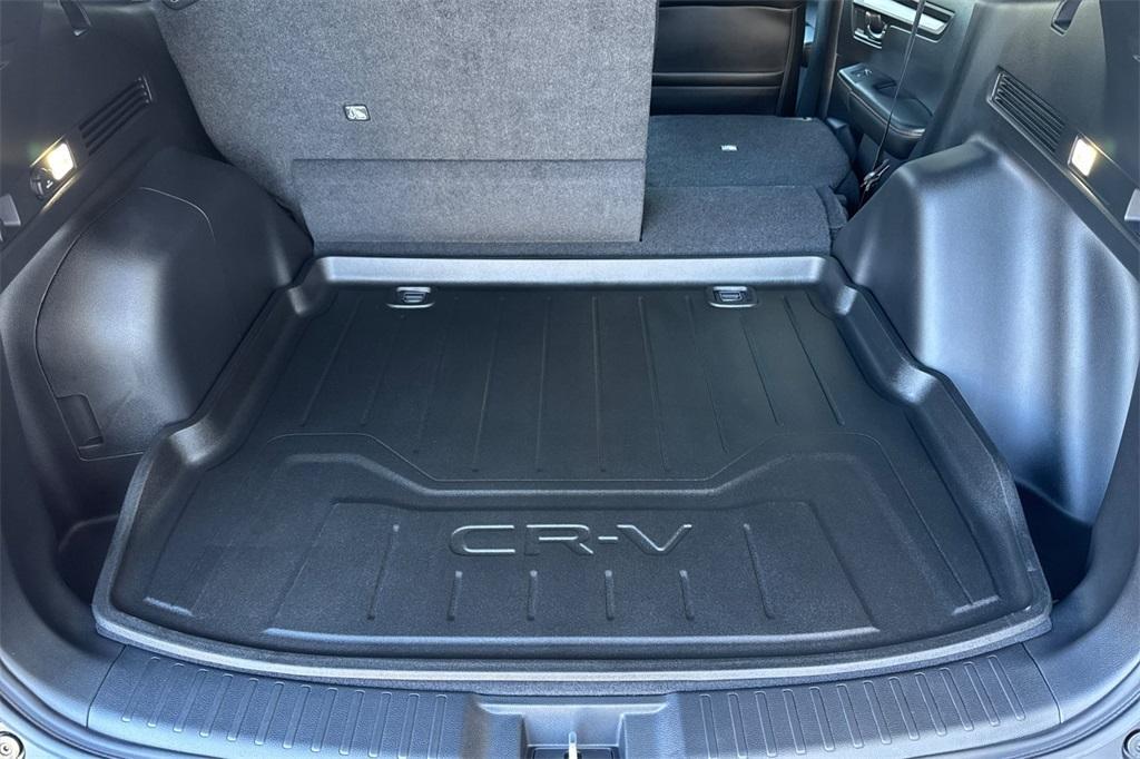 new 2026 Honda CR-V Hybrid car, priced at $42,130