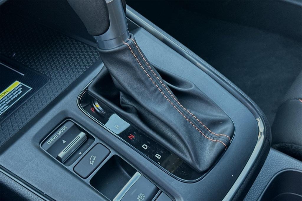 new 2025 Honda CR-V Hybrid car