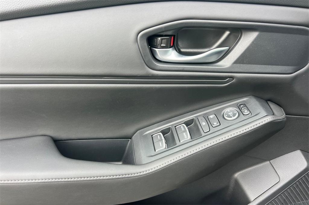 new 2026 Honda Accord Hybrid car, priced at $34,990