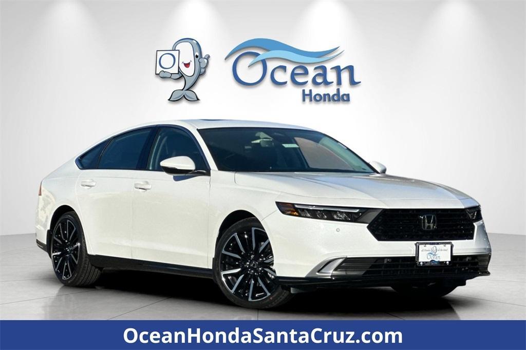 new 2025 Honda Accord Hybrid car, priced at $40,905