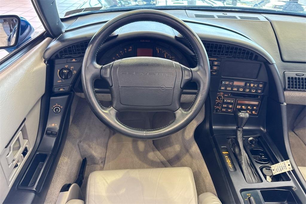 used 1993 Chevrolet Corvette car, priced at $17,899