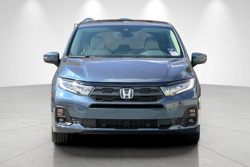 new 2026 Honda Odyssey car, priced at $44,290