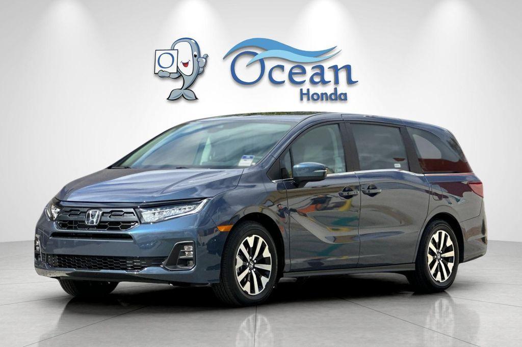new 2026 Honda Odyssey car, priced at $44,290