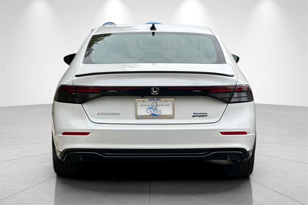 new 2025 Honda Accord Hybrid car