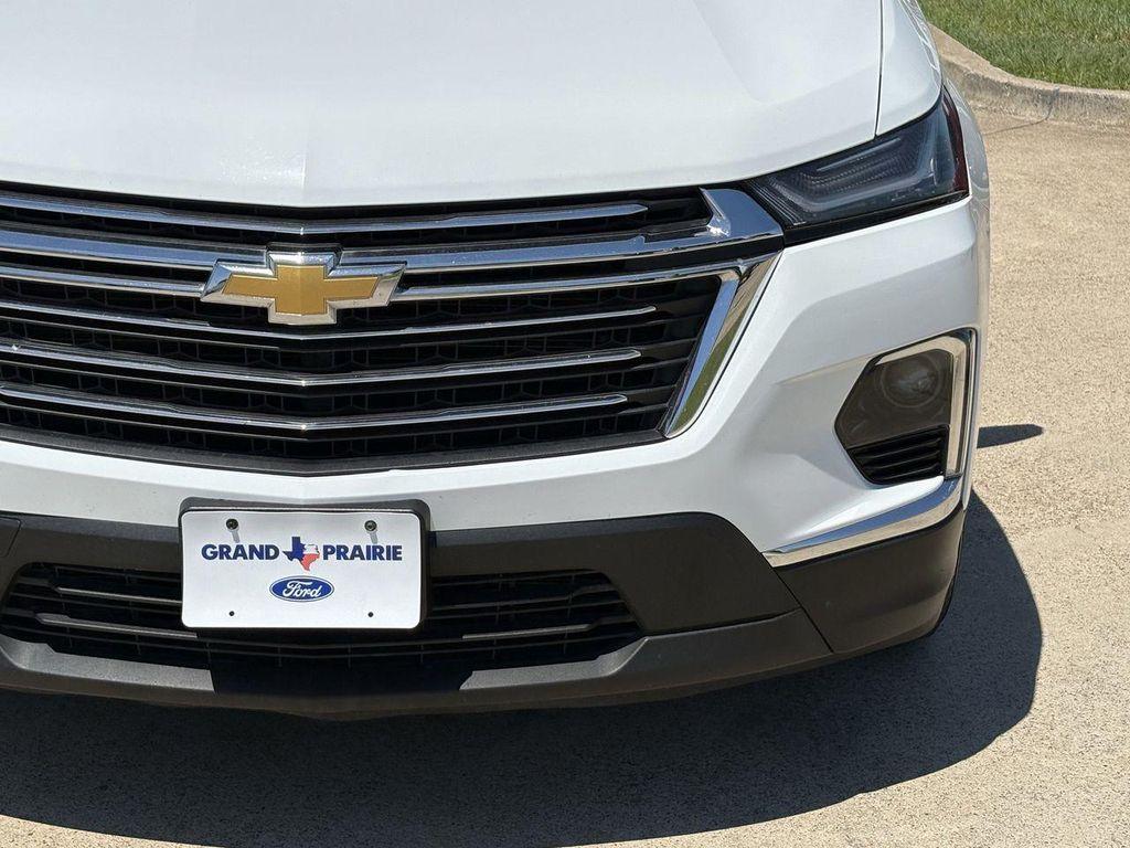 used 2023 Chevrolet Traverse car, priced at $24,644