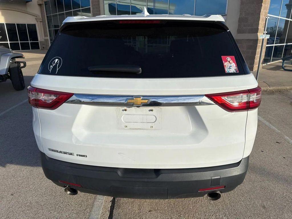 used 2018 Chevrolet Traverse car, priced at $13,656